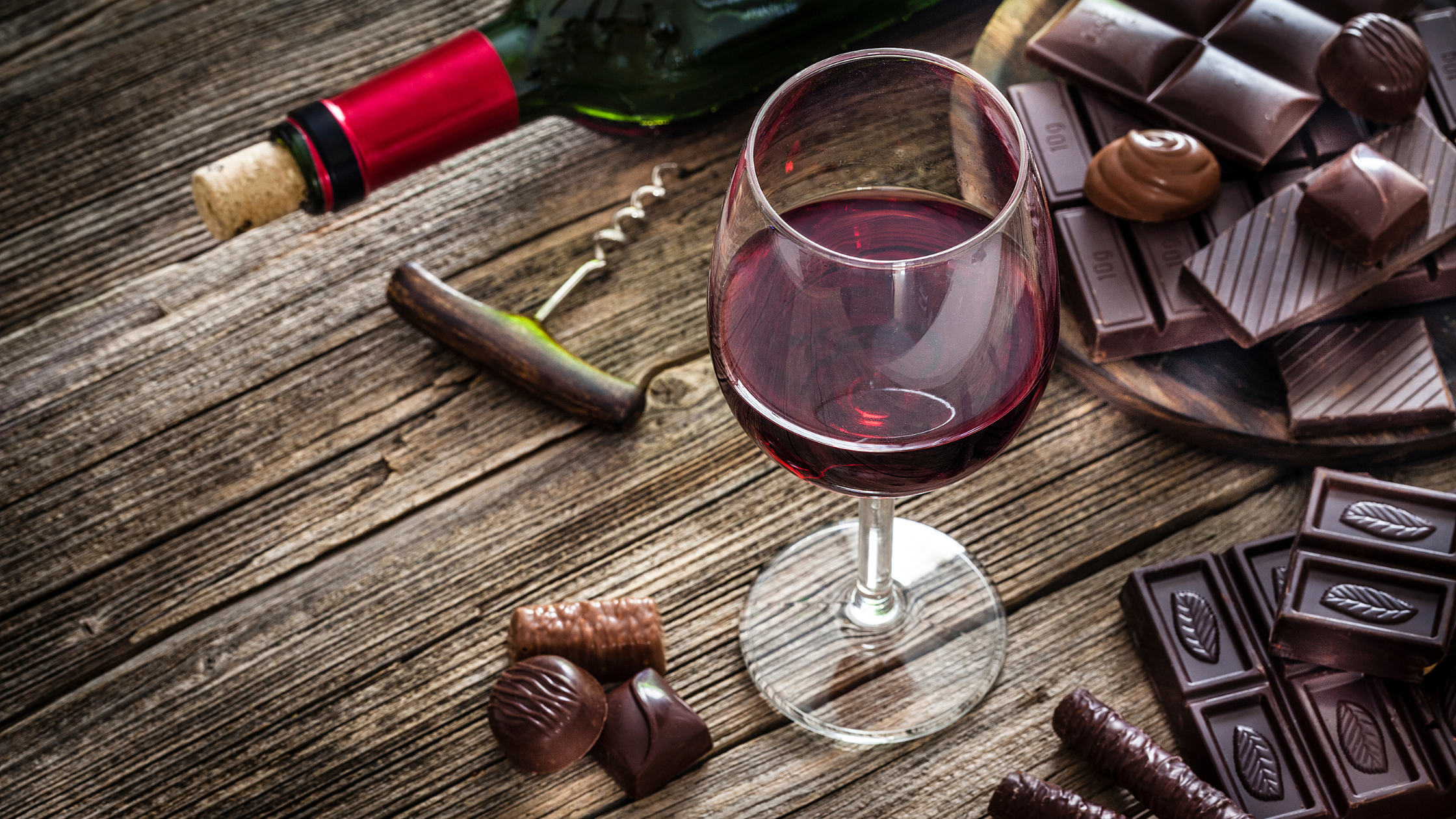 Vini e Cioccolato: abbinamenti perfetti per un’esperienza sensoriale unica