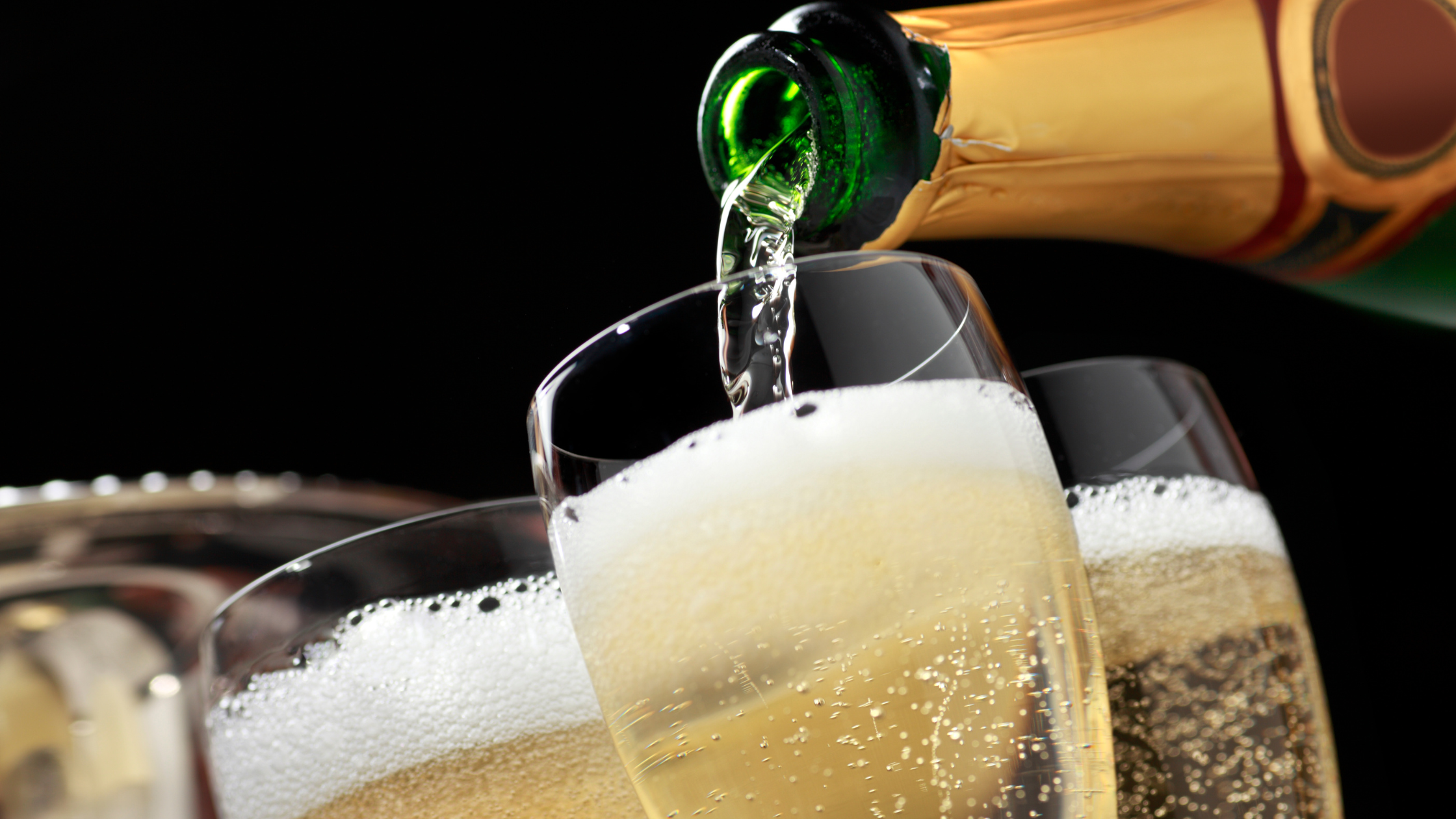 Cosa bere a Natale: tre champagne imperdibili per le feste